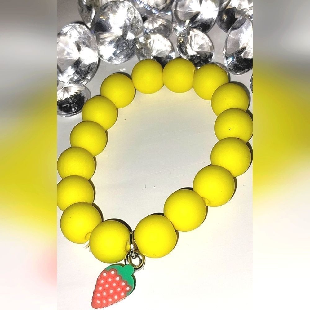 Girls Cute Soft Pottery Fruit Pendant Colorful Kids Bead Bracelet - Picture 5 of 7